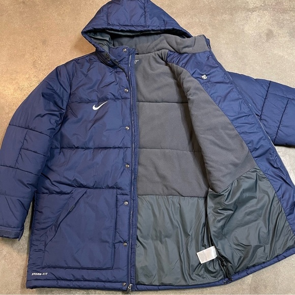 Nike Storm-Fit Puffer Jacket Parka Winter Coat Removable Hood Navy Men’s 2XL - Picture 2 of 10